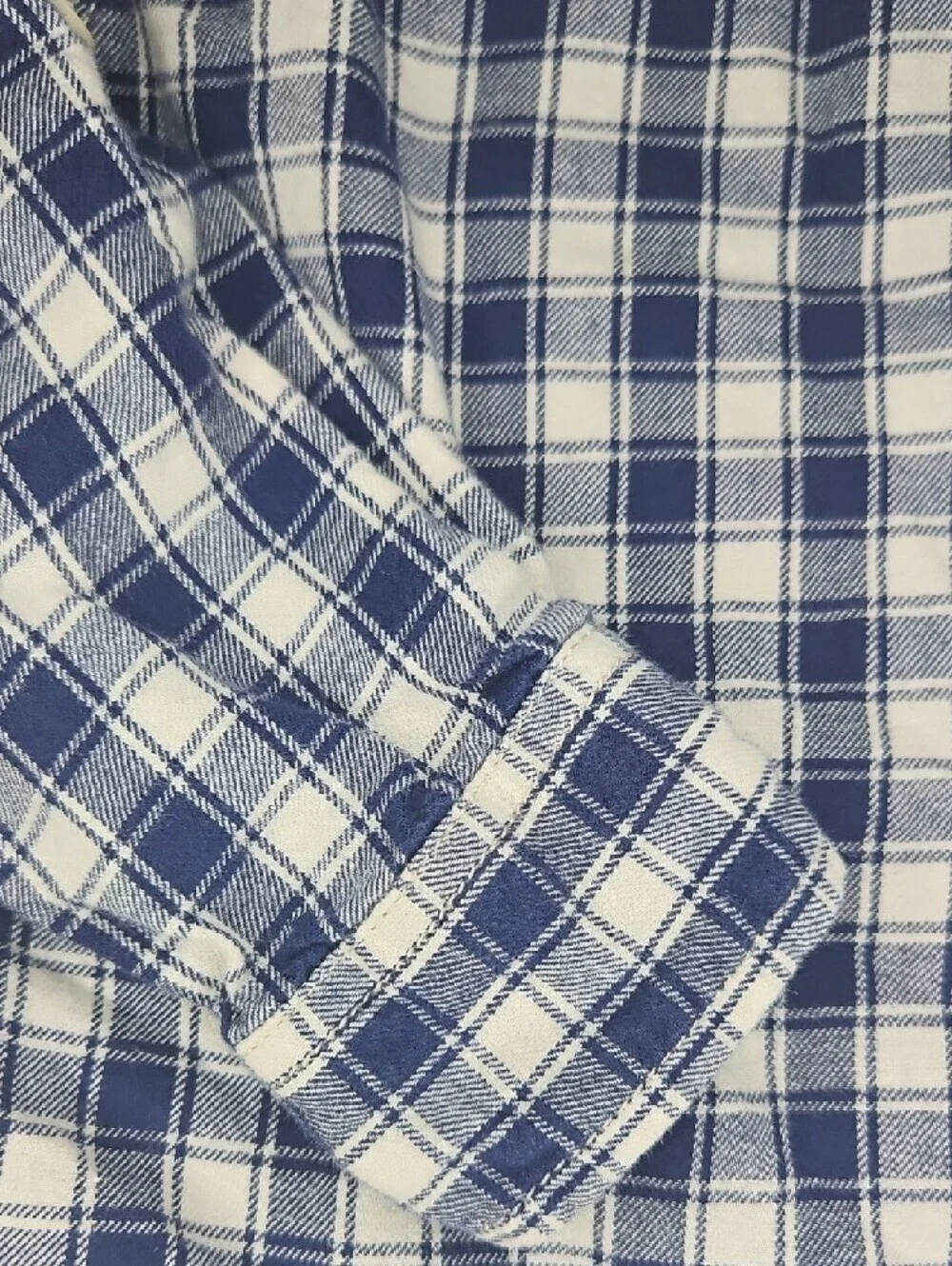 GAP Boys Navy & White Plaid Button-Down Shirt for Kids Size 5
